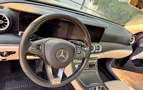 Mercedes-Benz E-Класс, 2018 год, 3 500 000 рублей, 12 фотография
