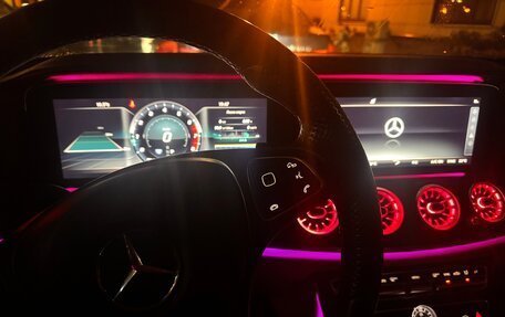 Mercedes-Benz E-Класс, 2018 год, 3 500 000 рублей, 19 фотография