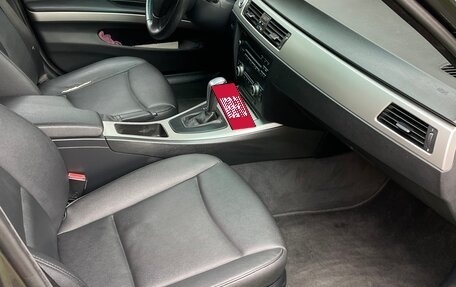 BMW 3 серия, 2008 год, 1 170 000 рублей, 15 фотография
