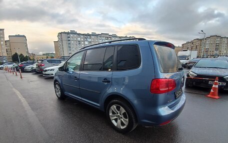 Volkswagen Touran III, 2012 год, 990 000 рублей, 11 фотография