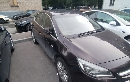 Opel Astra J, 2013 год, 850 000 рублей, 6 фотография