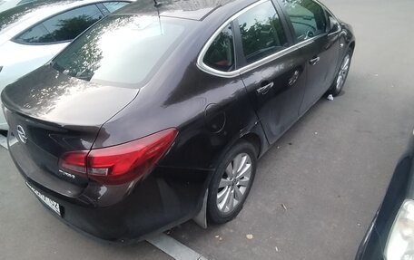 Opel Astra J, 2013 год, 850 000 рублей, 5 фотография