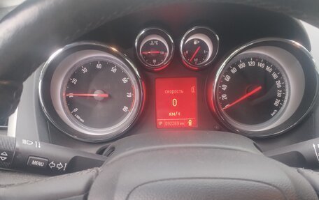 Opel Astra J, 2013 год, 850 000 рублей, 14 фотография