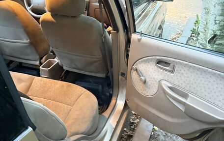 KIA Rio II, 2005 год, 200 000 рублей, 10 фотография
