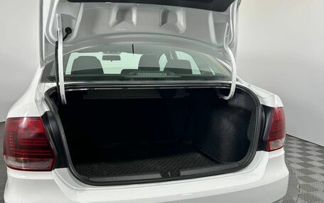 Volkswagen Polo VI (EU Market), 2019 год, 960 000 рублей, 17 фотография