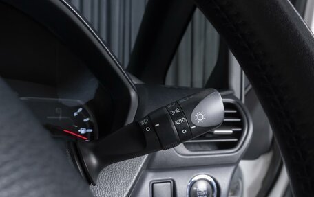 Toyota Noah III, 2014 год, 1 734 000 рублей, 20 фотография