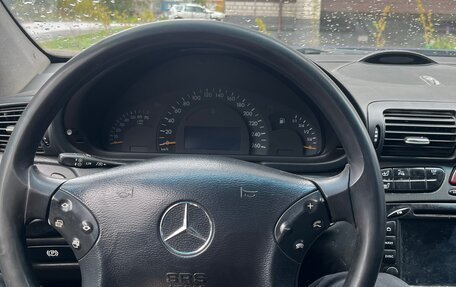 Mercedes-Benz C-Класс, 2003 год, 379 000 рублей, 2 фотография