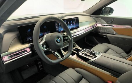 BMW 7 серия, 2025 год, 24 150 000 рублей, 8 фотография