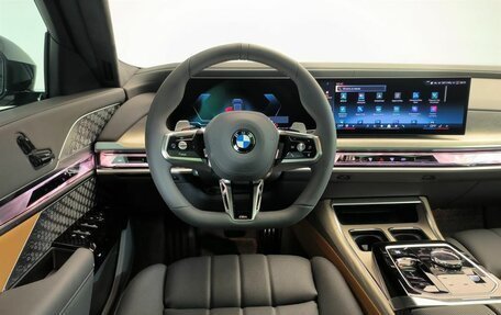 BMW 7 серия, 2025 год, 24 150 000 рублей, 15 фотография