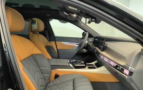 BMW 7 серия, 2025 год, 24 150 000 рублей, 10 фотография
