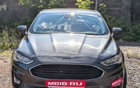 Ford Fusion (North America) II, 2020 год, 1 645 000 рублей, 2 фотография