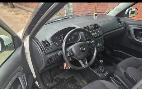 Skoda Fabia II, 2014 год, 820 000 рублей, 6 фотография