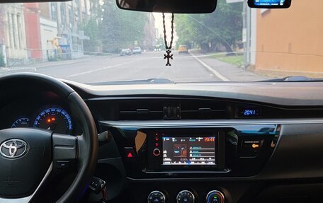 Toyota Corolla, 2013 год, 1 100 000 рублей, 10 фотография