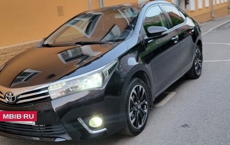Toyota Corolla, 2013 год, 1 100 000 рублей, 5 фотография