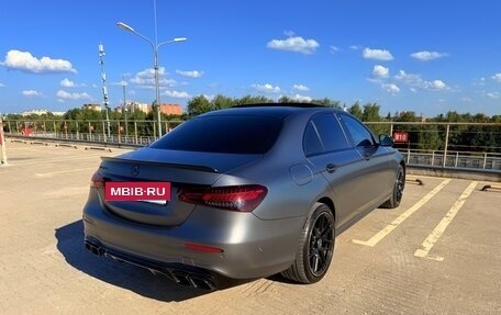 Mercedes-Benz E-Класс, 2021 год, 5 550 000 рублей, 5 фотография