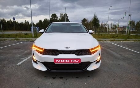 KIA K5, 2020 год, 2 700 000 рублей, 7 фотография