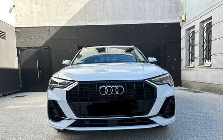 Audi Q3, 2022 год, 2 900 008 рублей, 2 фотография