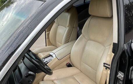 BMW 5 серия, 2010 год, 1 550 000 рублей, 32 фотография
