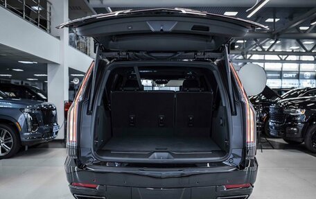 Cadillac Escalade V, 2025 год, 23 120 000 рублей, 10 фотография