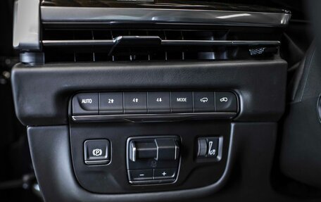 Cadillac Escalade V, 2025 год, 23 120 000 рублей, 12 фотография