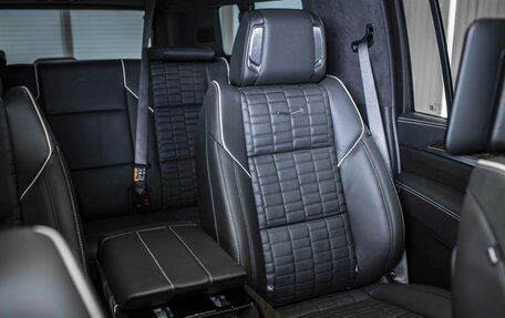 Cadillac Escalade V, 2025 год, 23 120 000 рублей, 32 фотография