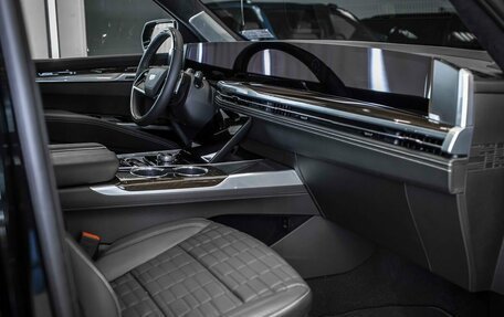 Cadillac Escalade V, 2025 год, 23 120 000 рублей, 30 фотография