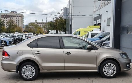 Volkswagen Polo VI (EU Market), 2015 год, 750 000 рублей, 4 фотография