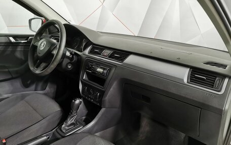 Skoda Rapid I, 2018 год, 545 000 рублей, 12 фотография