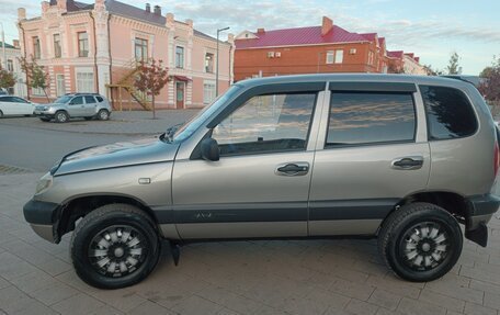 Chevrolet Niva I рестайлинг, 2007 год, 299 999 рублей, 8 фотография