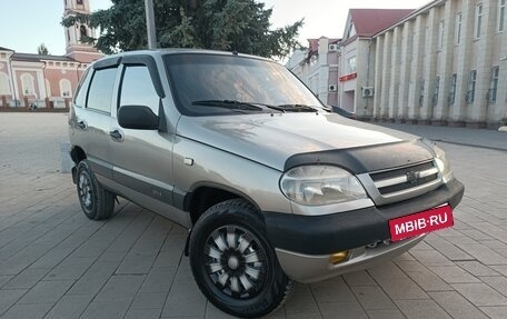 Chevrolet Niva I рестайлинг, 2007 год, 299 999 рублей, 17 фотография