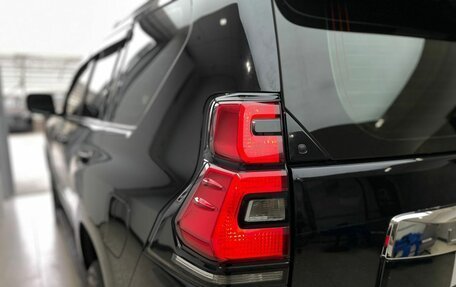 Toyota Land Cruiser Prado 150 рестайлинг 2, 2019 год, 4 990 000 рублей, 9 фотография