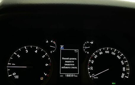 Toyota Land Cruiser Prado 150 рестайлинг 2, 2019 год, 4 990 000 рублей, 15 фотография
