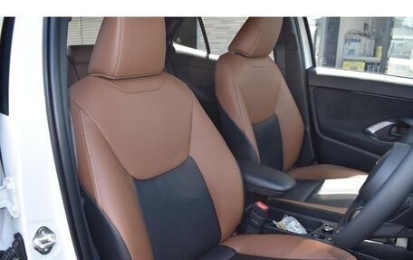 Toyota Yaris Cross, 2023 год, 1 500 007 рублей, 17 фотография