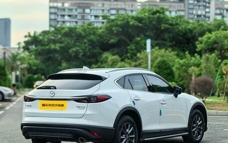 Mazda CX-4, 2021 год, 1 900 000 рублей, 6 фотография