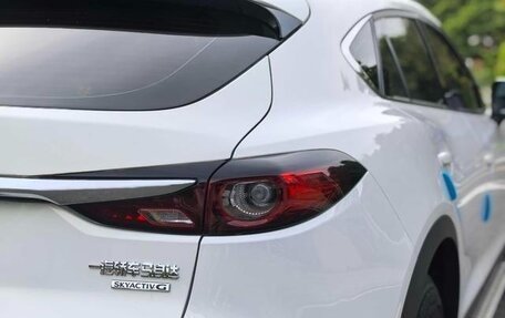 Mazda CX-4, 2021 год, 1 900 000 рублей, 9 фотография