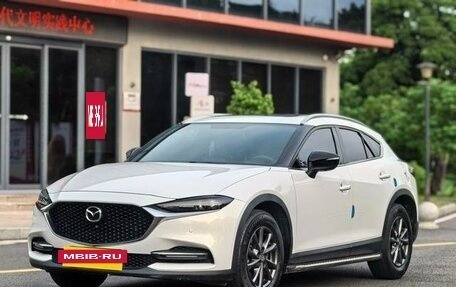 Mazda CX-4, 2021 год, 1 900 000 рублей, 3 фотография