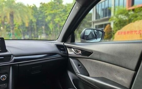 Mazda CX-4, 2021 год, 1 900 000 рублей, 22 фотография