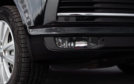 Volkswagen Multivan T6 рестайлинг, 2019 год, 4 900 000 рублей, 14 фотография