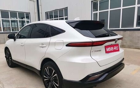 Toyota Vios III, 2022 год, 2 600 000 рублей, 5 фотография