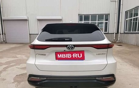 Toyota Vios III, 2022 год, 2 600 000 рублей, 6 фотография
