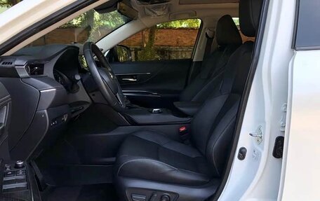 Toyota Vios III, 2022 год, 2 300 000 рублей, 10 фотография