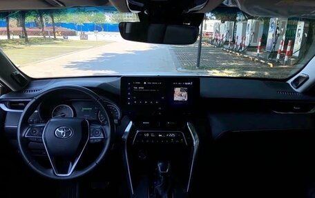 Toyota Vios III, 2022 год, 2 300 000 рублей, 11 фотография