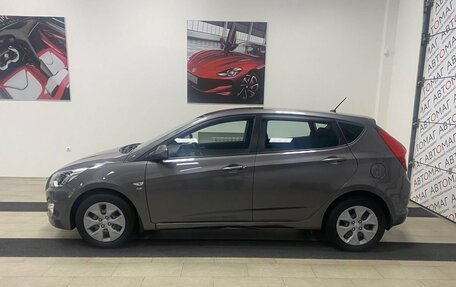 Hyundai Solaris II рестайлинг, 2015 год, 896 000 рублей, 4 фотография