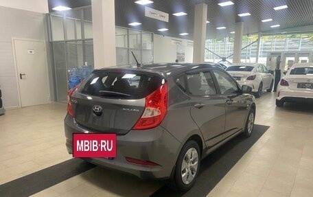 Hyundai Solaris II рестайлинг, 2015 год, 896 000 рублей, 5 фотография