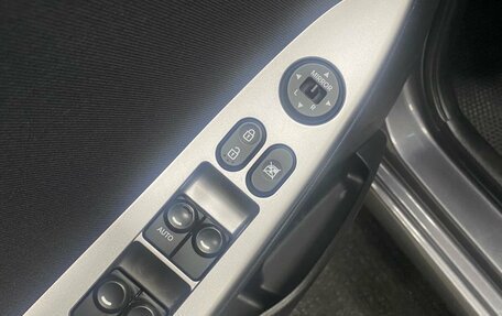 Hyundai Solaris II рестайлинг, 2015 год, 896 000 рублей, 21 фотография