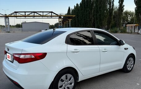 KIA Rio III рестайлинг, 2014 год, 890 000 рублей, 11 фотография
