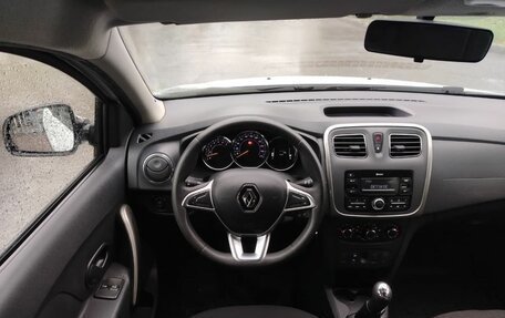 Renault Sandero II рестайлинг, 2019 год, 1 029 000 рублей, 17 фотография