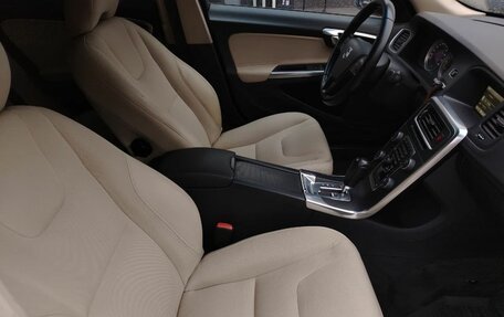 Volvo S60 III, 2011 год, 990 000 рублей, 15 фотография