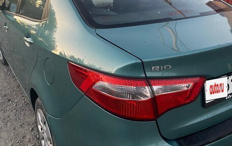 KIA Rio III рестайлинг, 2013 год, 960 000 рублей, 2 фотография