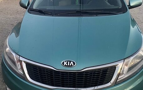 KIA Rio III рестайлинг, 2013 год, 960 000 рублей, 4 фотография